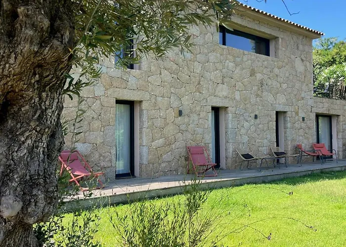 Granite Between Porto-vecchio And Bonifacio
