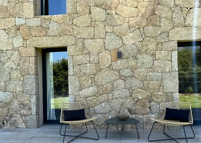 Ferienhaus Granite Between Porto-vecchio And Bonifacio Figari (Corsica)
